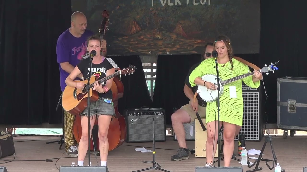 2024 Philly Folk Fest favs -  Rhys and Brigid - The Persistent Resistors - House