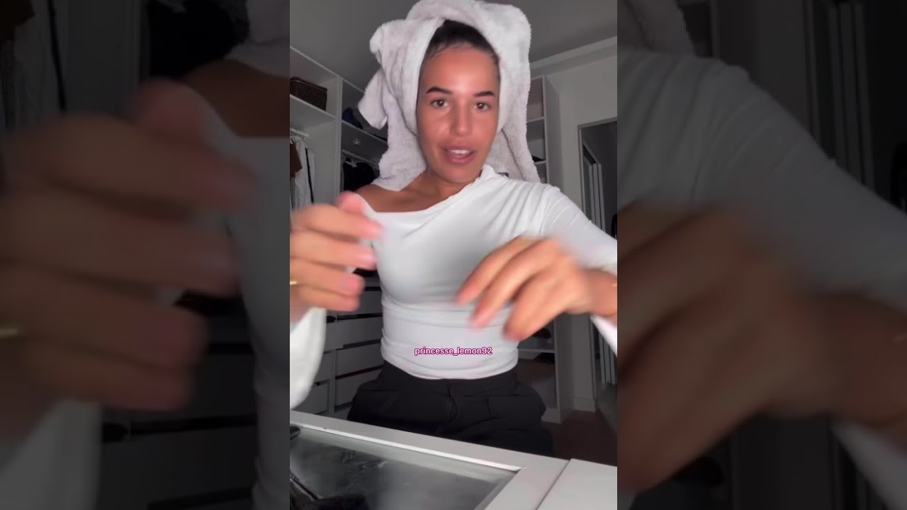 Poupette Kenza fait du shopping et fait des essayages, sa vie de famille ménages repas … 