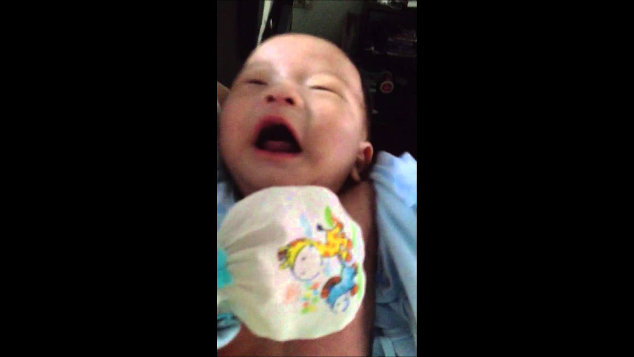 Aiden is screaming O..o