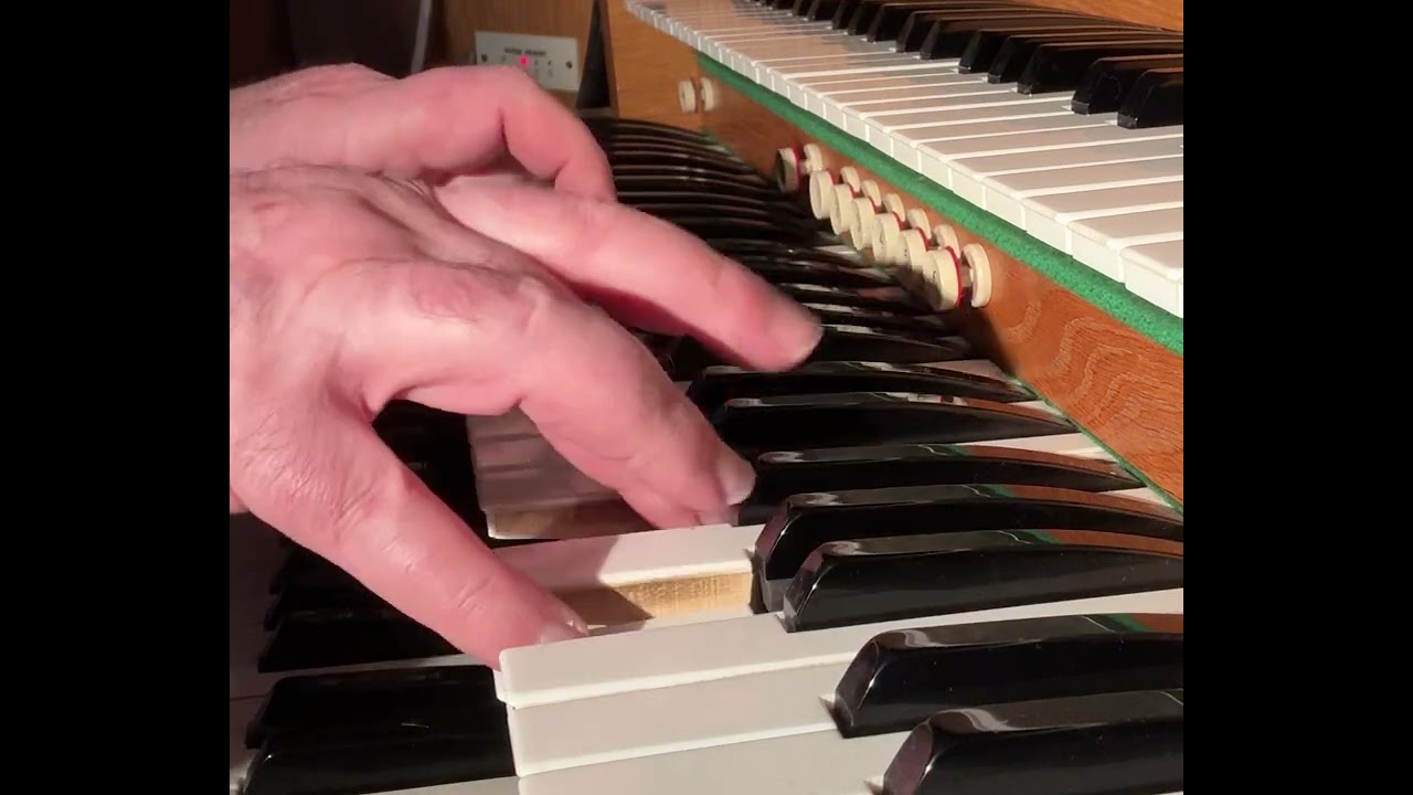 Boyce - Voluntary in A Minor - English baroque music - Martin Black, organ 