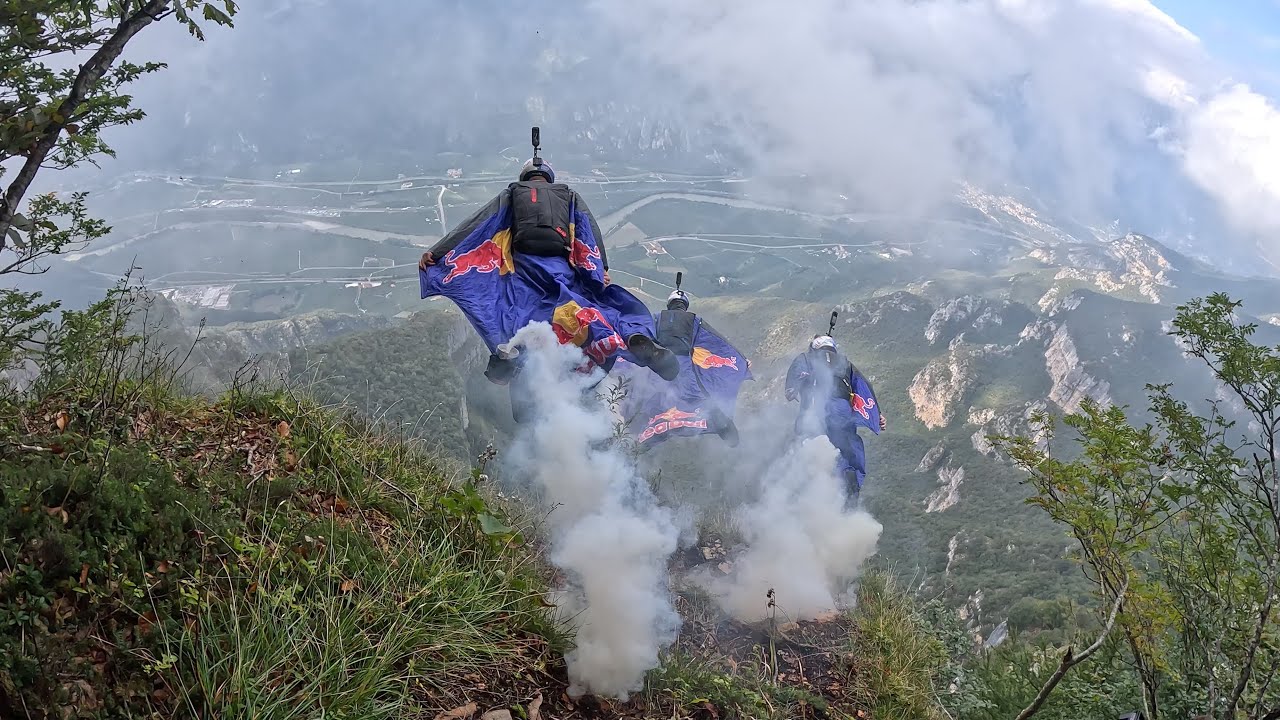 Green Line High Left / Wingsuit BASE Jump / Italy / 2025