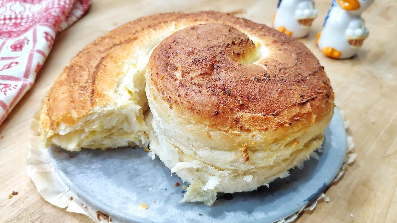 Pita sa sirom od kiselog testa - stari, provereni recept