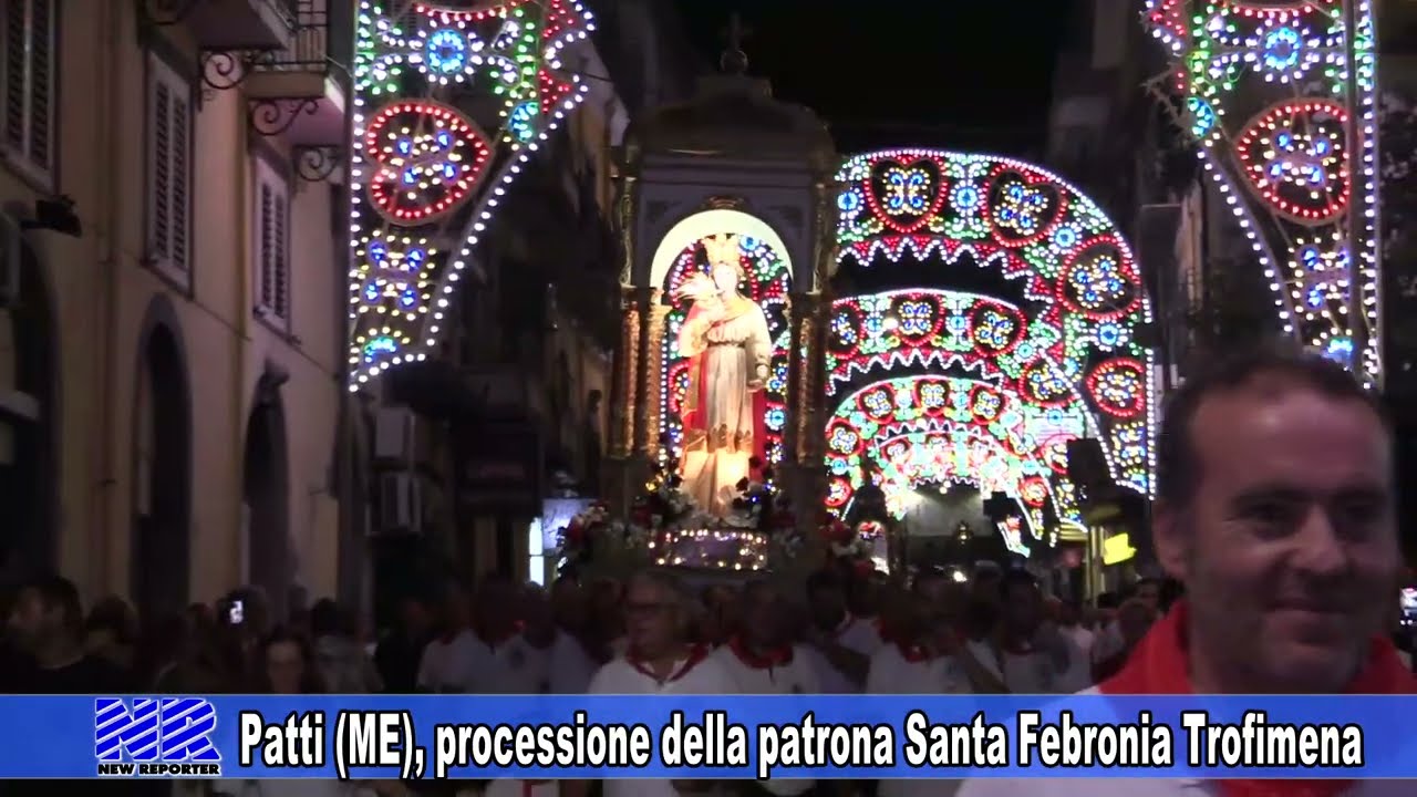 Processione Santa Febronia Trofimena, patrona di Patti (ME)