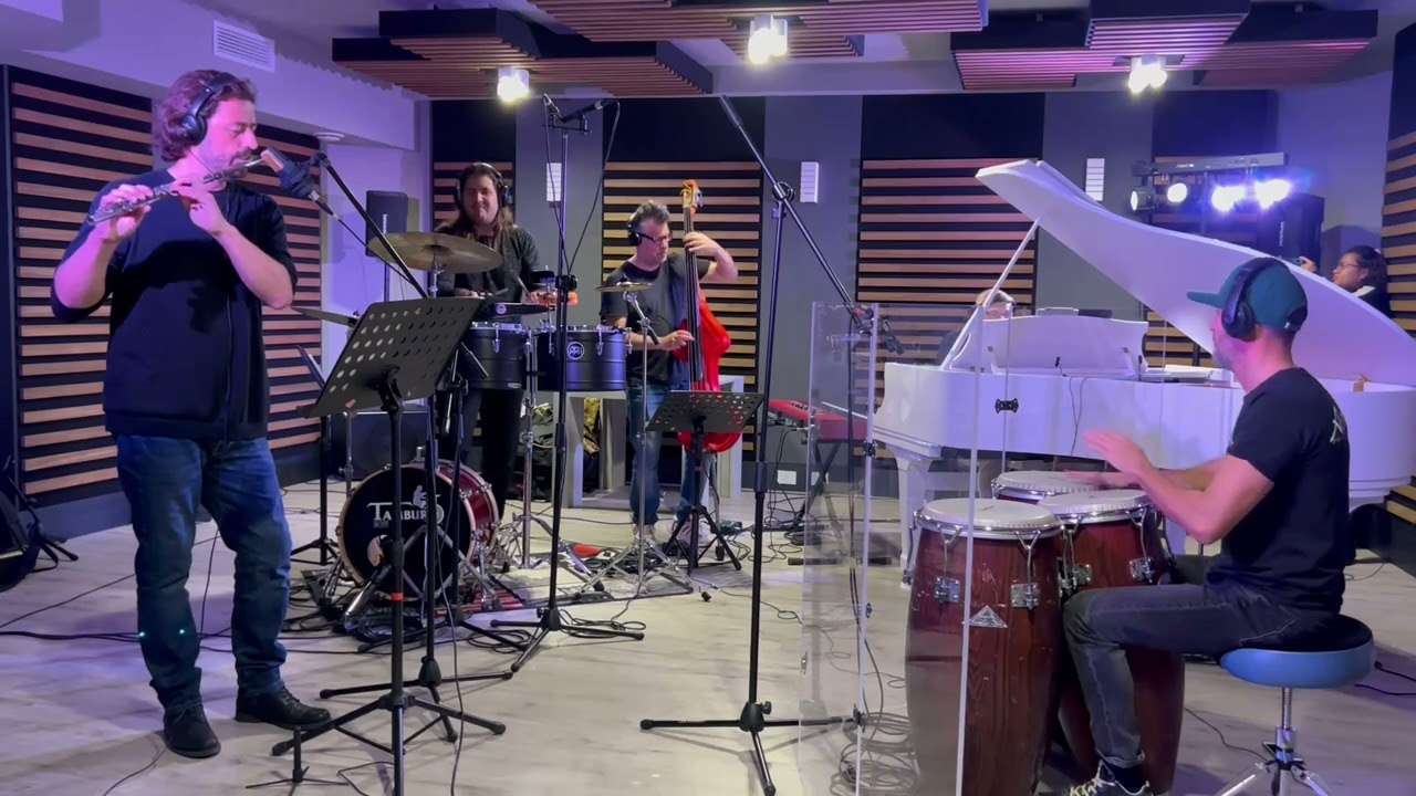Roberto Gatti & Mario Rodriguez “Charliando” (P.Iurich)