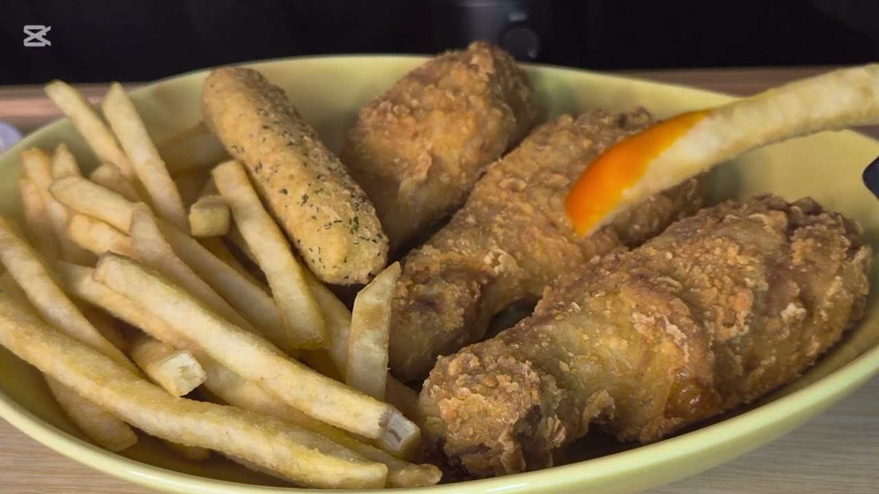 ASMR Crispy Fried Chicken & Beer | Extreme Crunch Sounds