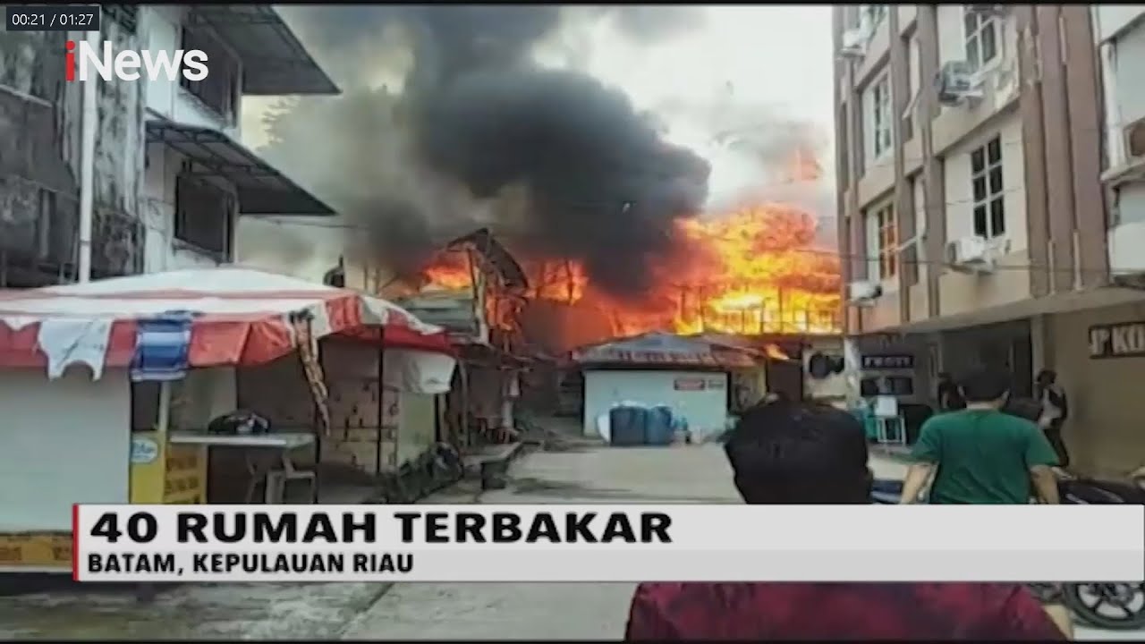 Kebakaran Melanda Puluhan Rumah di Pemukiman Padat Penduduk di Batam - iNews Malam 08/12