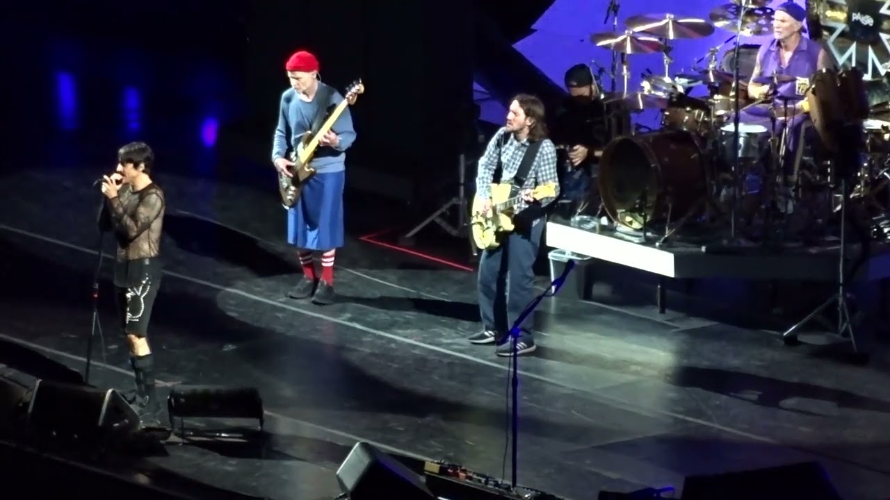 Red Hot Chili Peppers - Californication  5/12/23 Snapdragon Stadium, San Diego