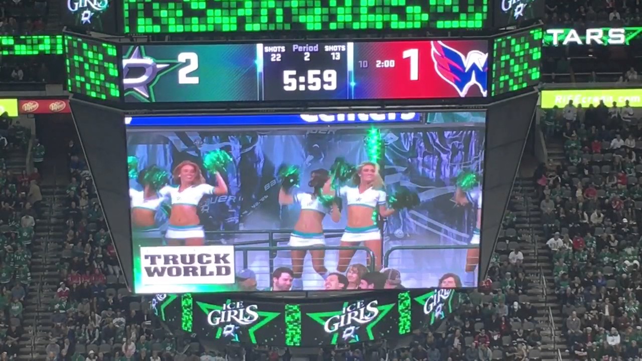 Dallas Stars Ice Girl - live Jan.27th 2017