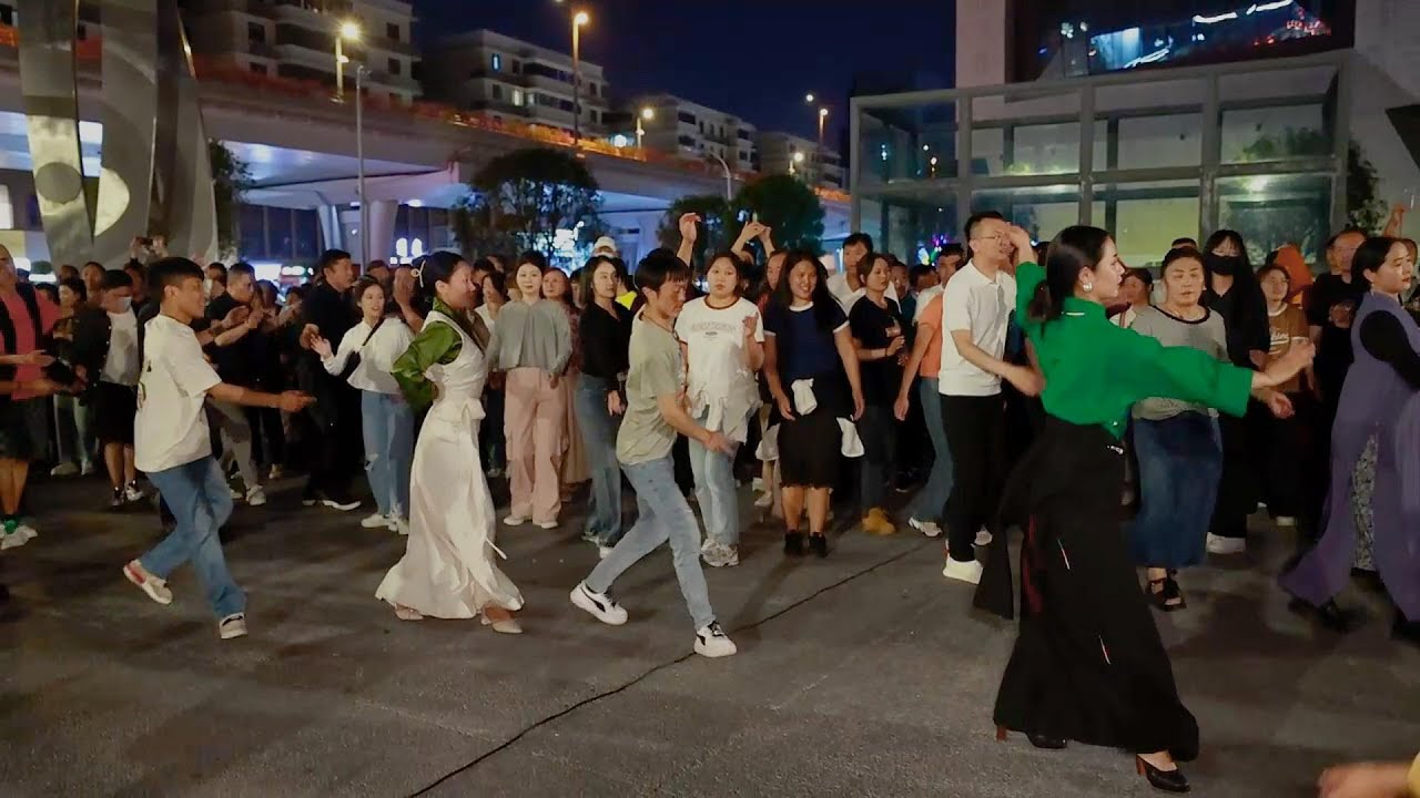Tibetan dance  《尕瓦亚珠》