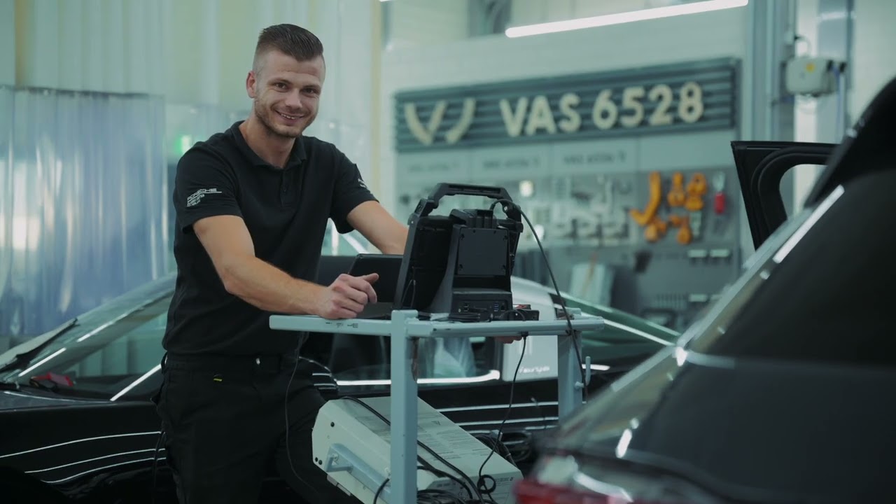 Your dream job starts at Porsche Centrum Gelderland