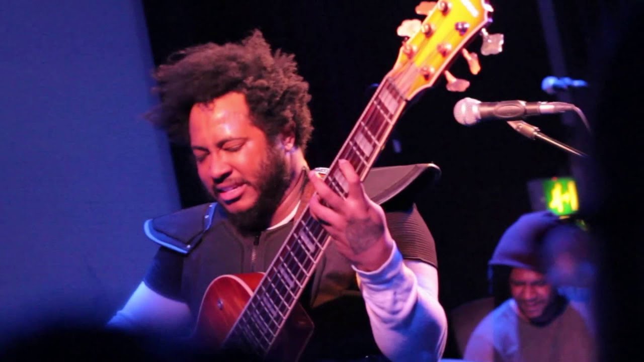 Thundercat - Tron Song (Live at The Sugar Club, Dublin)