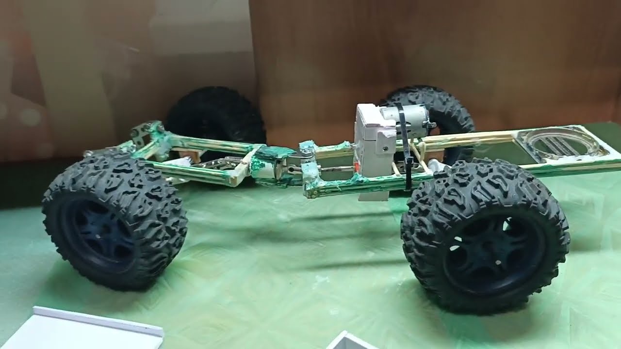 Делаю трактор т-150к на радиоуправлении
