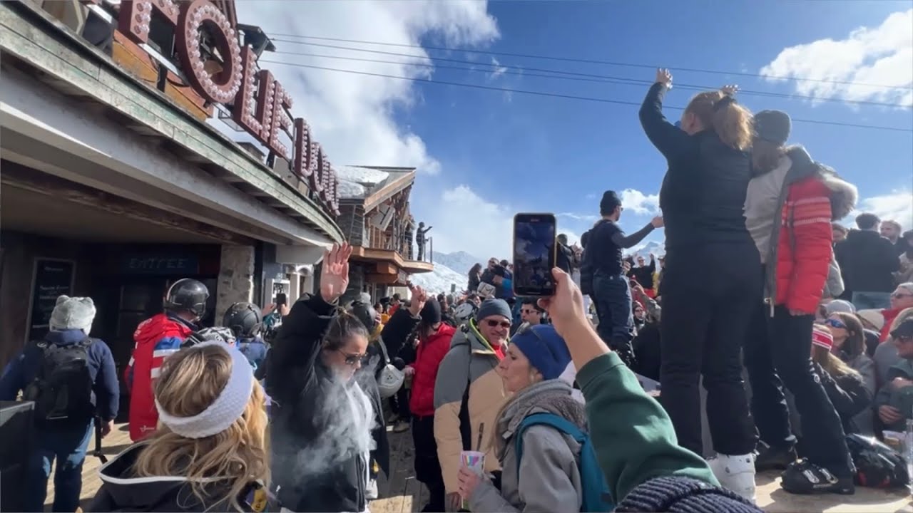 The Après-Ski Party at La Folie Douce Méribel – Courchevel