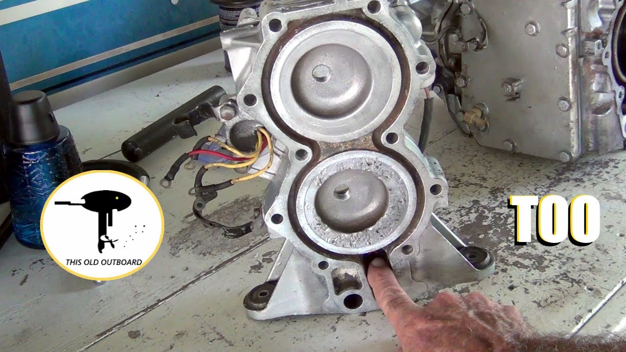1979 55 Hp Evinrude Powerhead Build, The Man Shed Cave. THIS OLD OUTBOARD