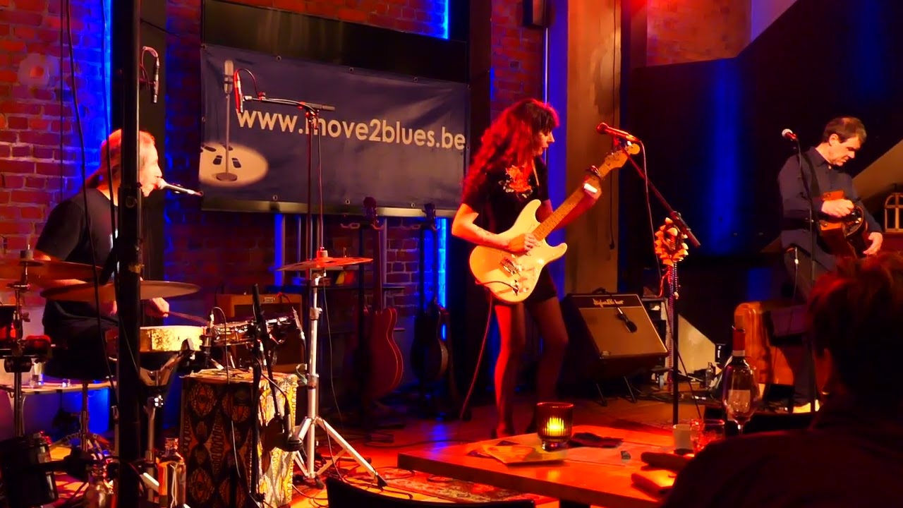 Muddy Gurdy @ Muzecafé Heusden Zolder - 08 01 2026 "You gotta move".