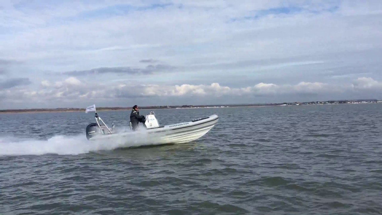 Ballistic 6.5M RIB with a Yamaha F200HP Outboard Engine High Speed Sea Trial in The Solent