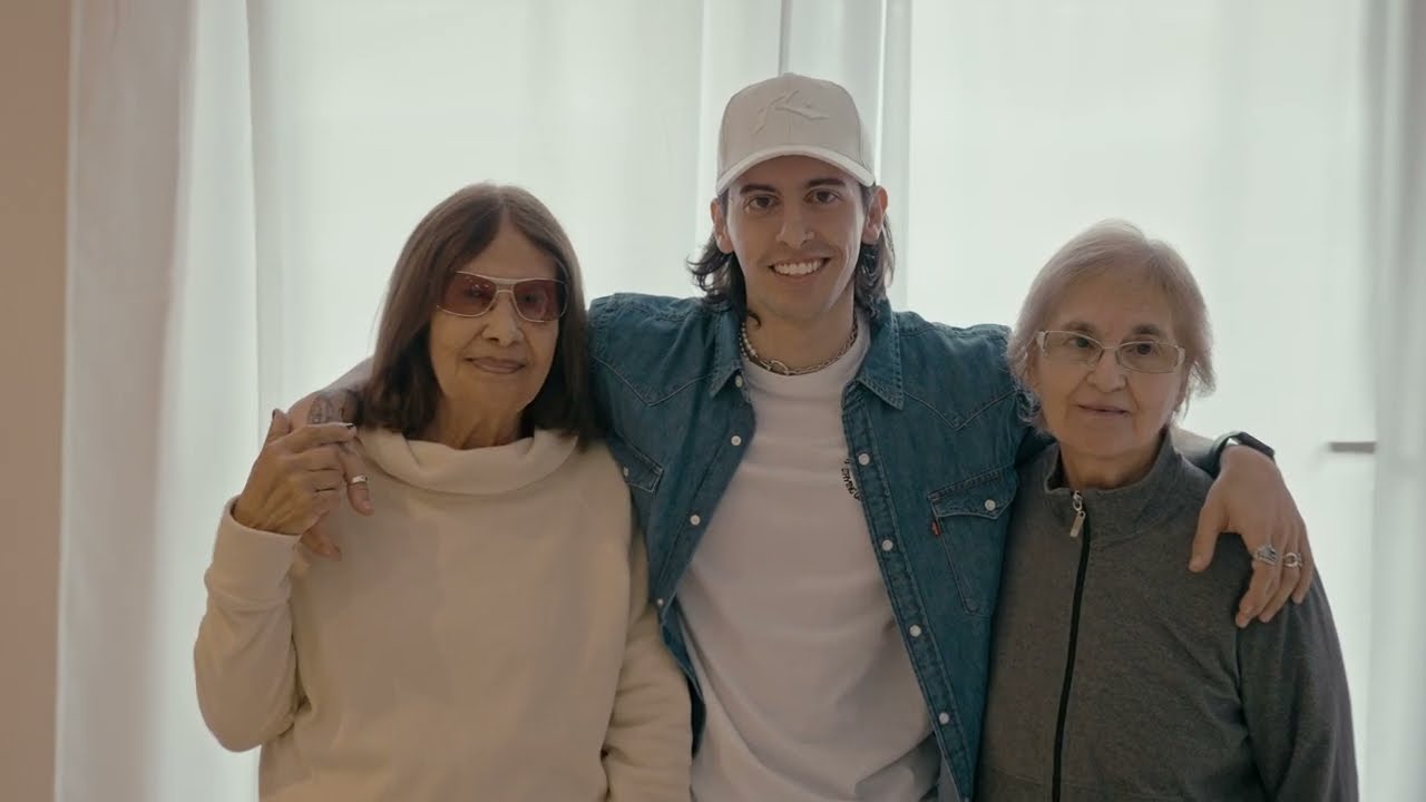 Robleis - Tomi (Official Video)