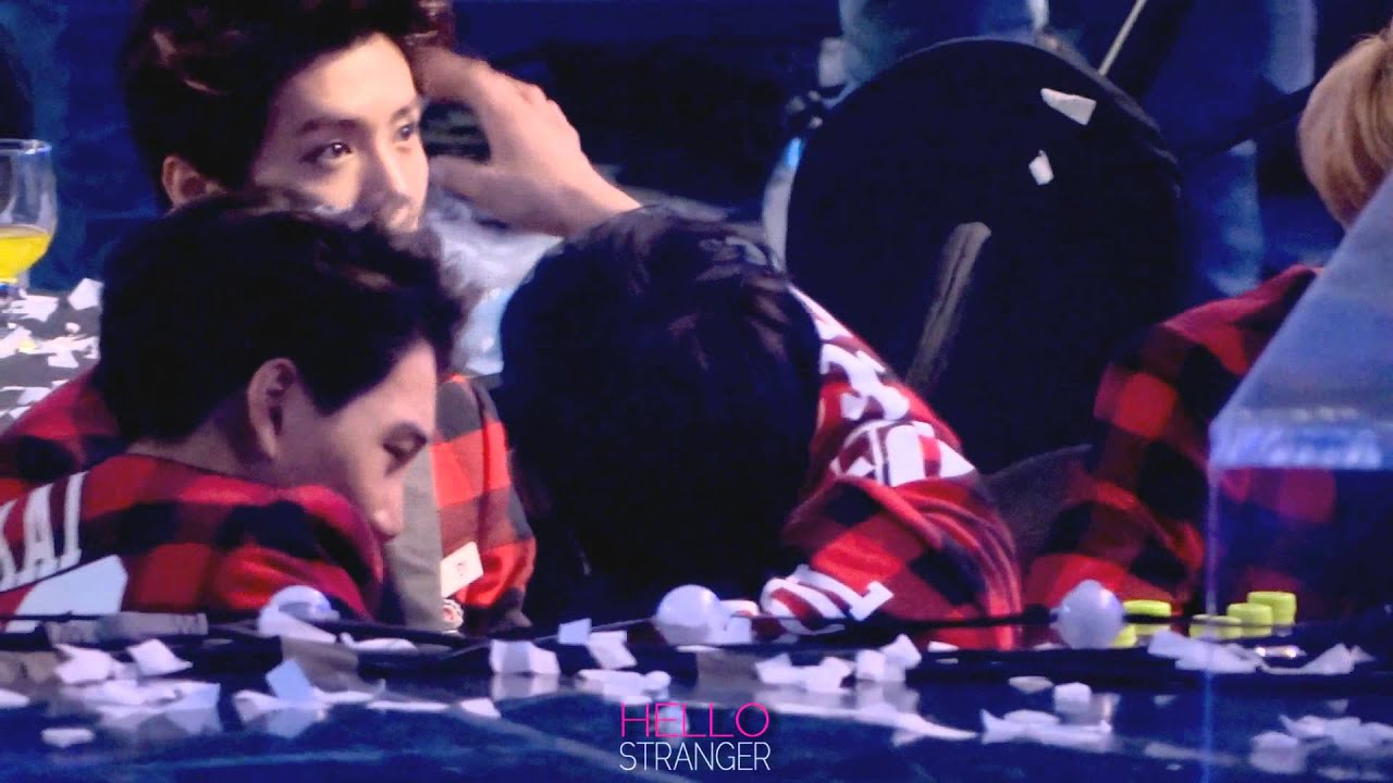 140123 서울가요대상 아티스트석 - 종인아 형 의도는 그게 아니야..