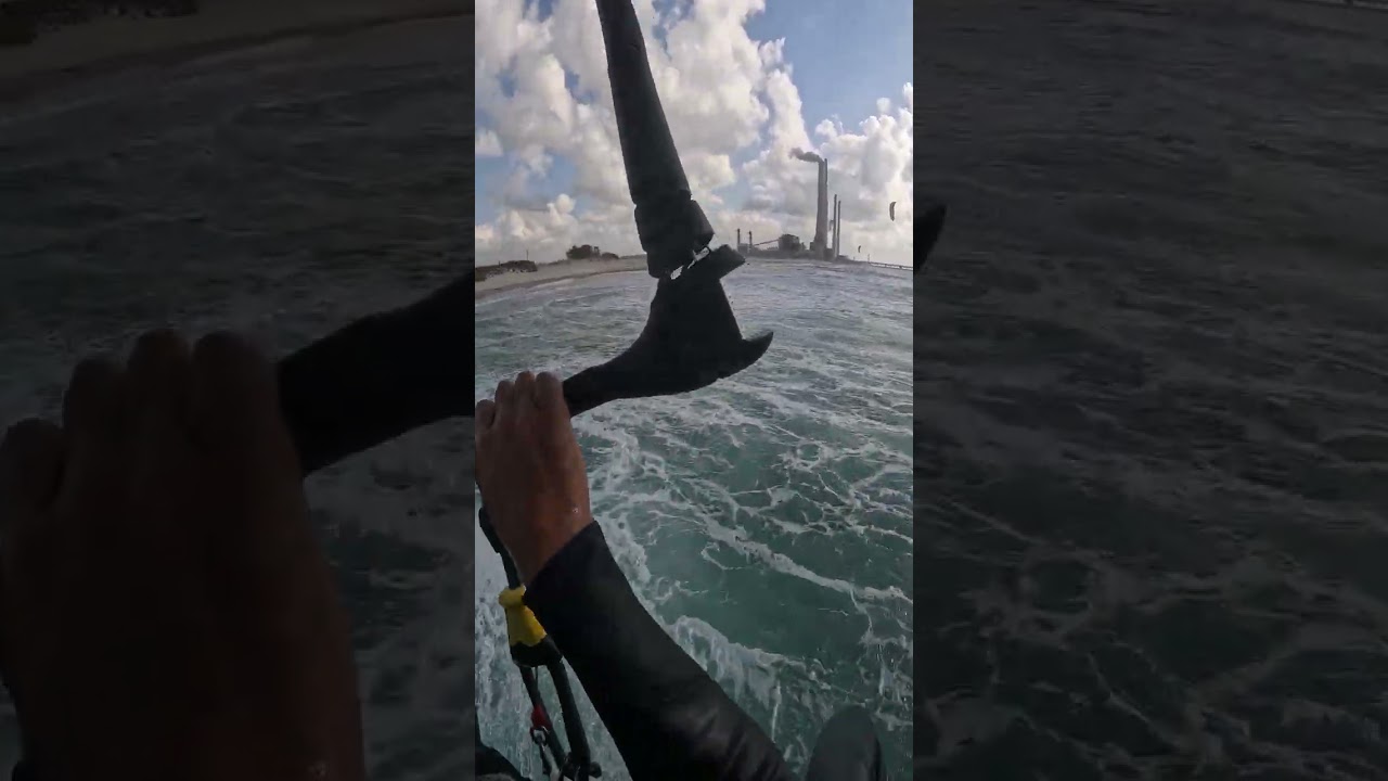 TOO WINDY? 🌪️💀#kitesurfing #kiteboarding #ridex #youtubevideo ##extremesports 