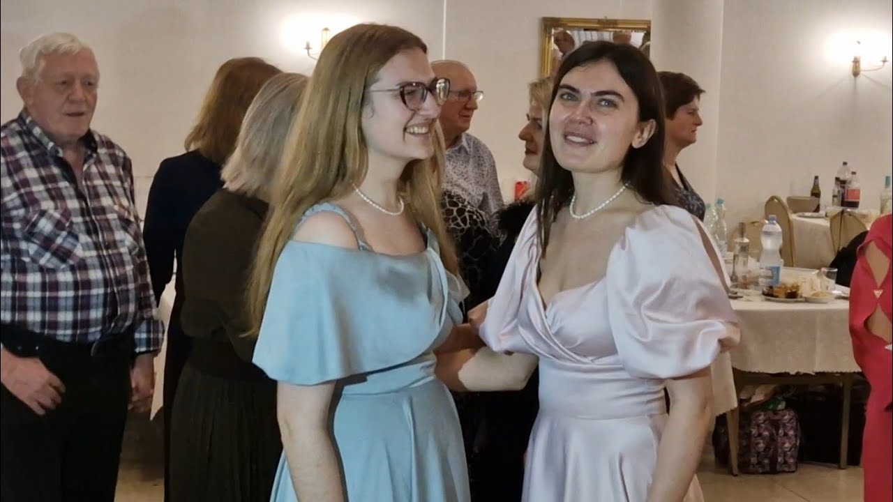 8 11 2025 Specjalna dedykacja dla Pani Halinki od Sąsiadek z Gałek!
