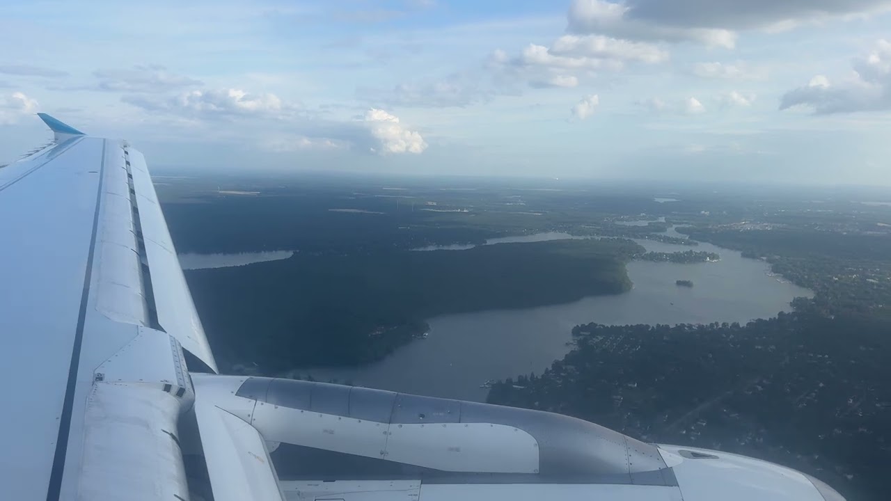Eurowings Airbus A320 landing in Berlin (BER) 28JUL2025