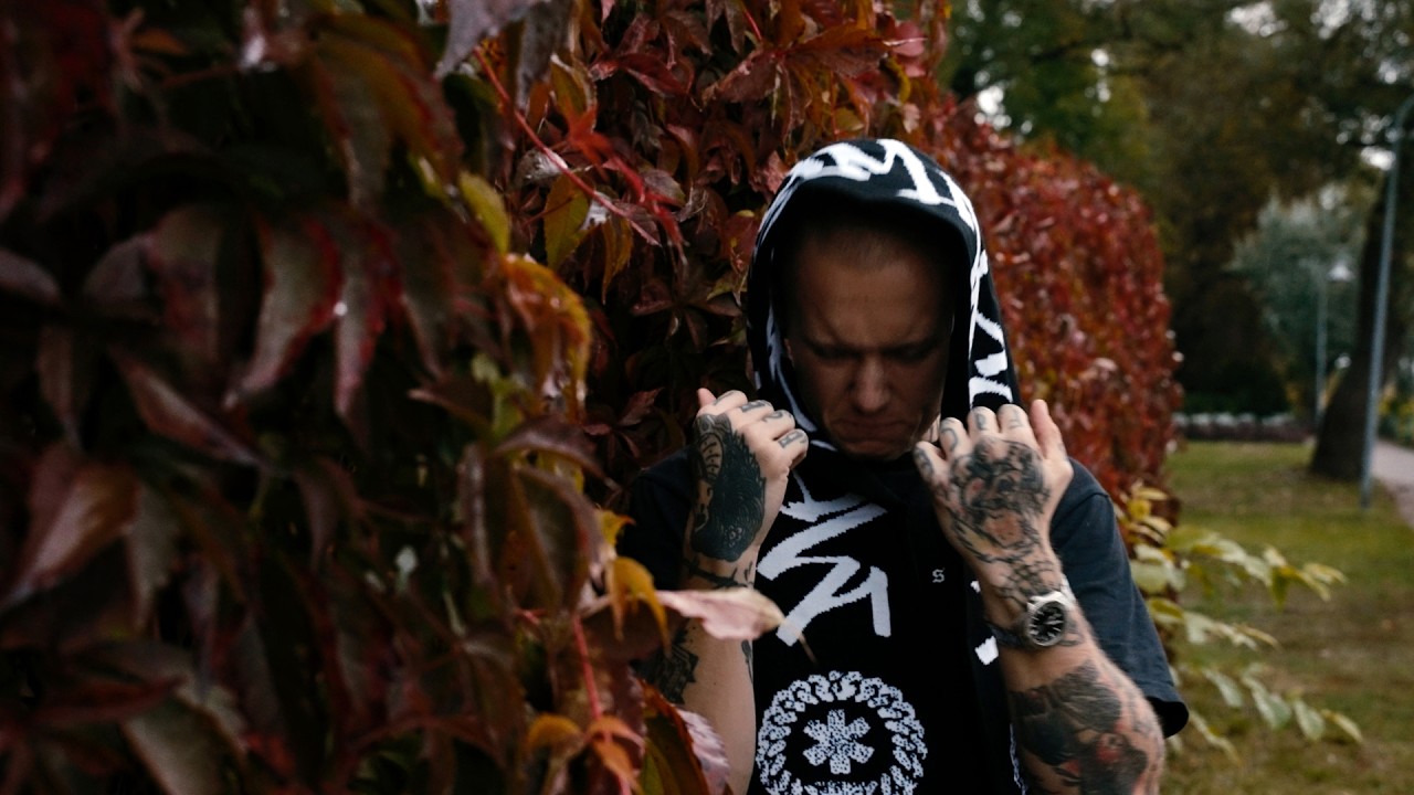 Pazzy - JAK SZALONY BYŁ TO CZAS (Official Music Video)