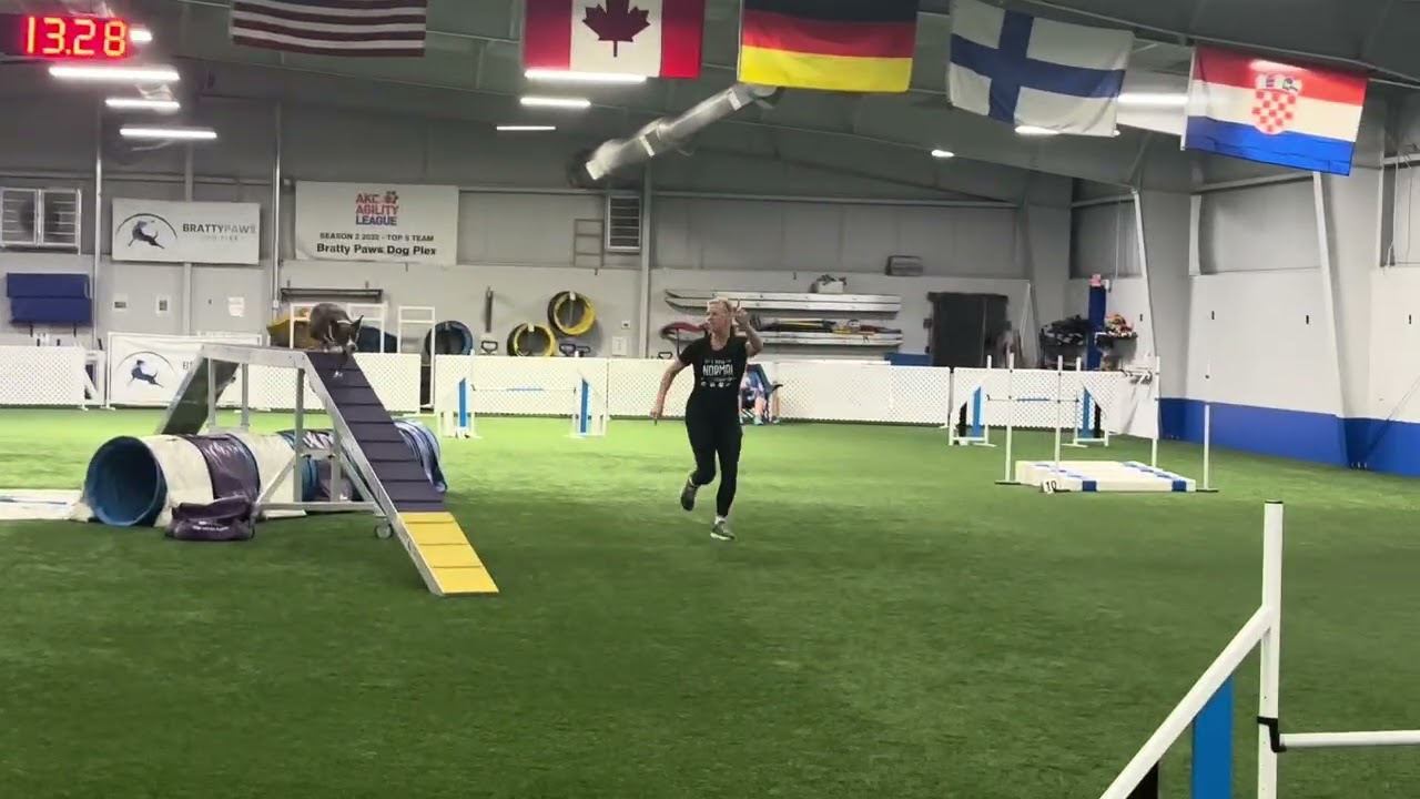 Can we revisit an 18 Inch Wide DW