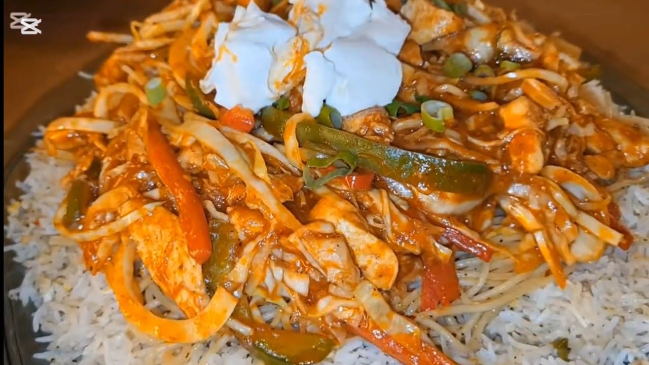 (Chicken Manchurian with Fried Rice)aik complete meal recipe by saadamazedaarkhaana 💕 😋 👌 😍 