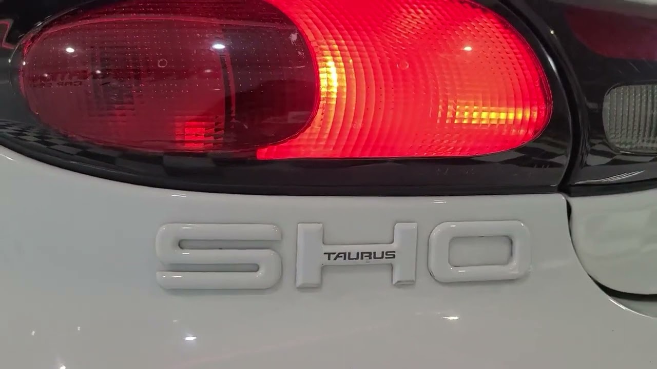 1998 Ford Taurus 4dr Sedan SHO Sedan - Lombard, IL