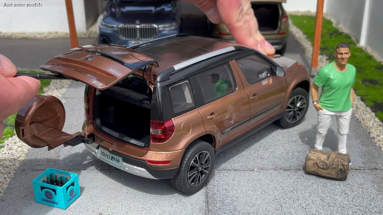 1:18 Skoda Yeti 4x4 TSI facelift (5L) 2013, gold - Paudi [Unboxing]