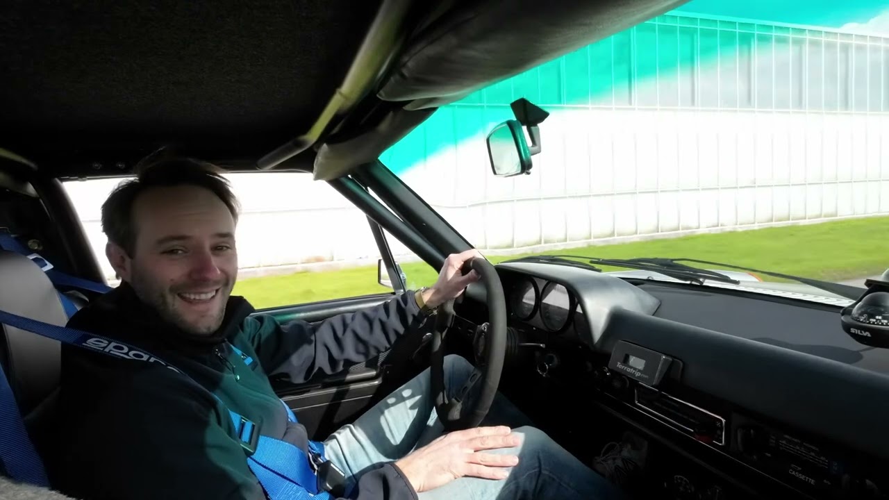Porsche 914/4 by Heritage Cars Delft cold start & driving video