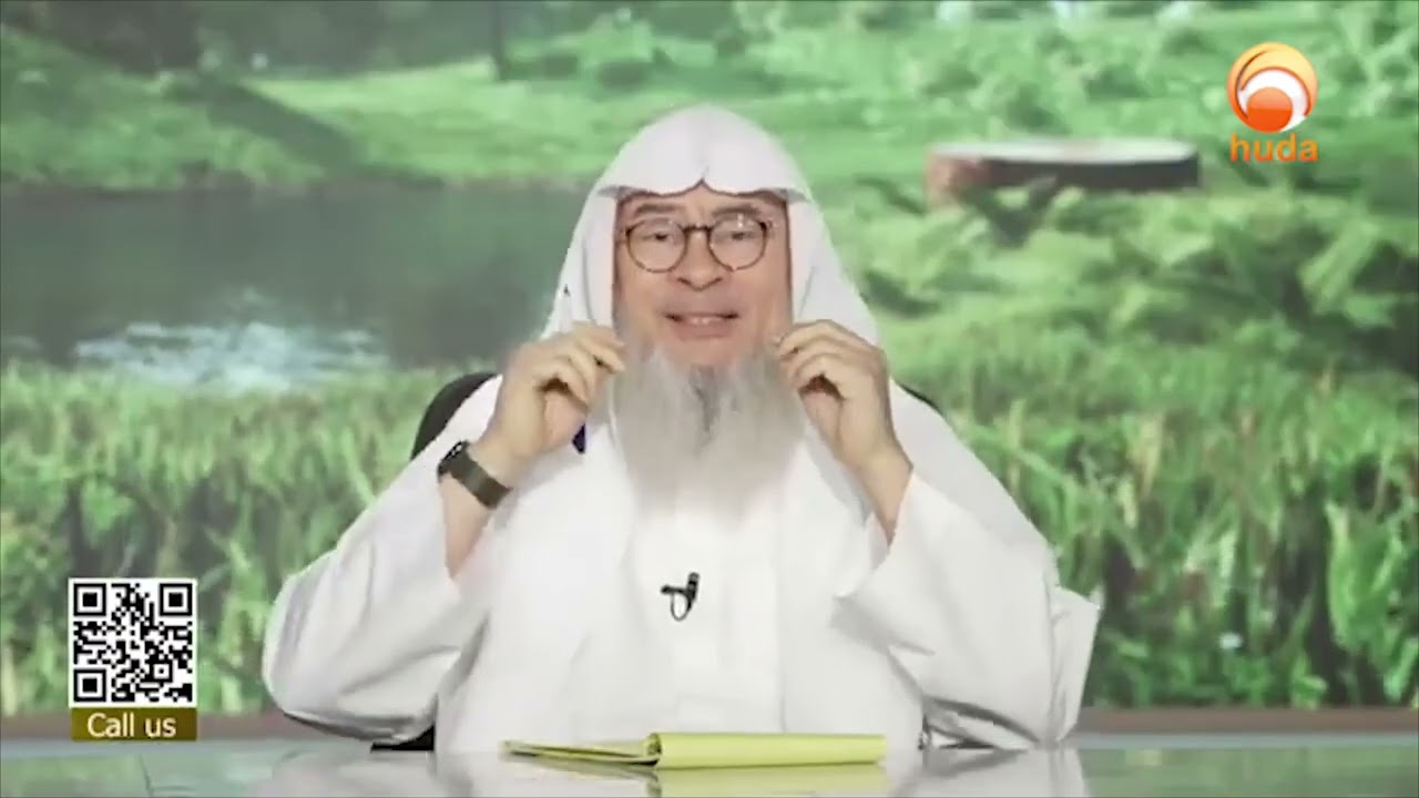 Overcoming Waswasa and Doubts About Swallowing Food While Fasting Sheikh Assim Al Hakeem #hudatv