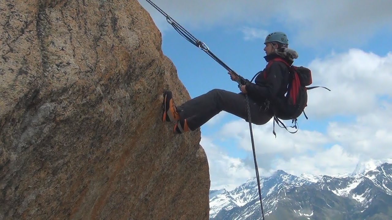 Initiation &agrave; l'alpinisme, par la section genevoise du Club Alpin Suisse
