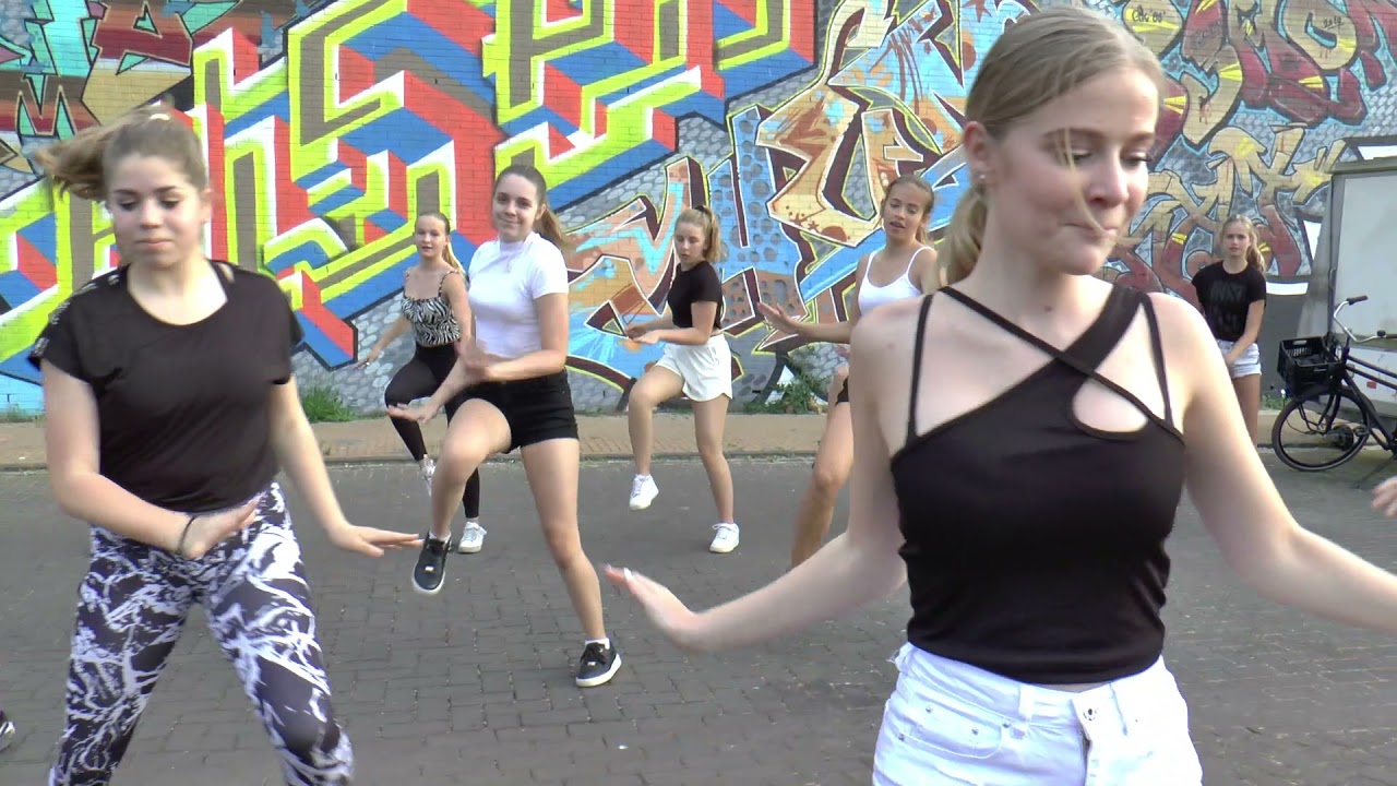 BOUNCE DANCEMOVEMENT GROEP 5