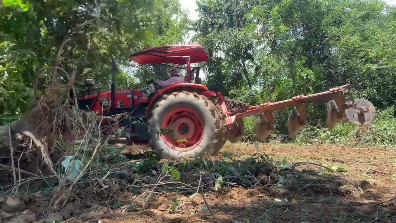Kubota m108 บุกป่าเบิกไร่