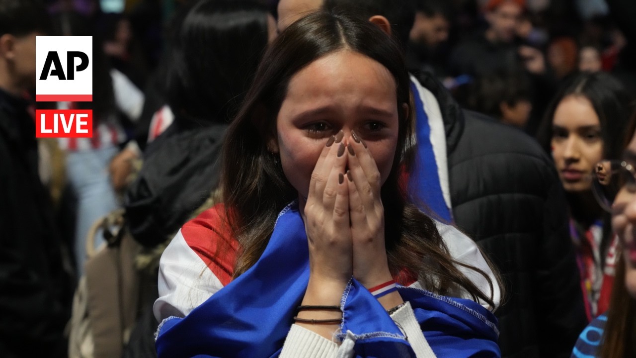 LIVE: Paraguay fans react to last minutes of World Cup loss to France