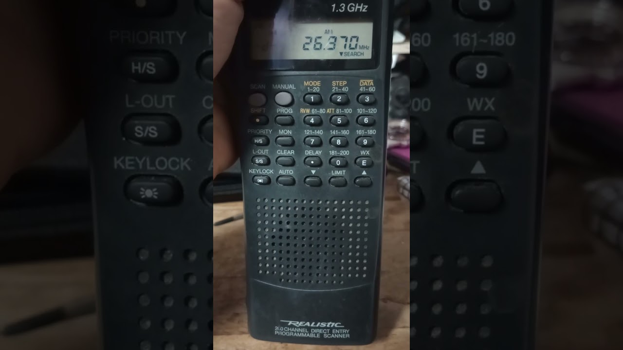 realistic pro-26 handheld scanner CB 27mhz scanning