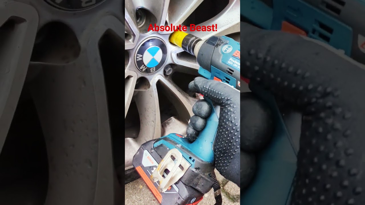 Bosch GDS 18V-300 in Action