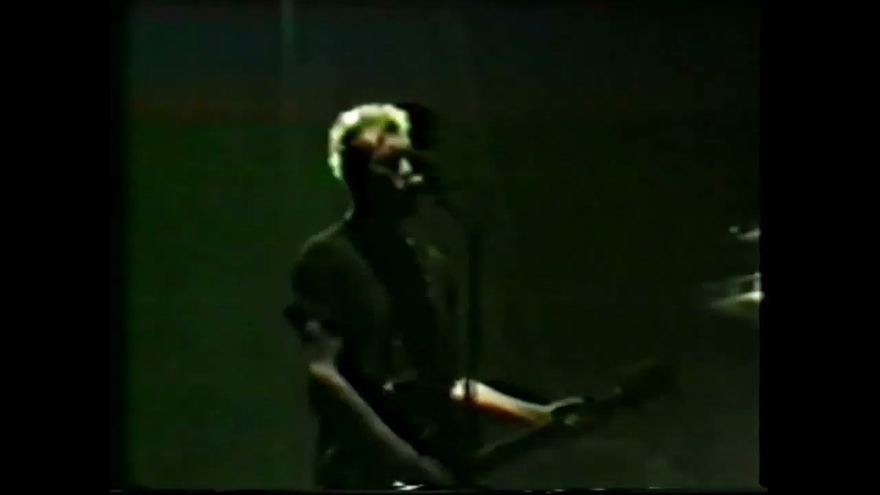 Die Ärzte Live 18.11.1995 Wolfsburg Tourabschluss Eine Frage der Ehre Videofanzine (REUPLOAD)