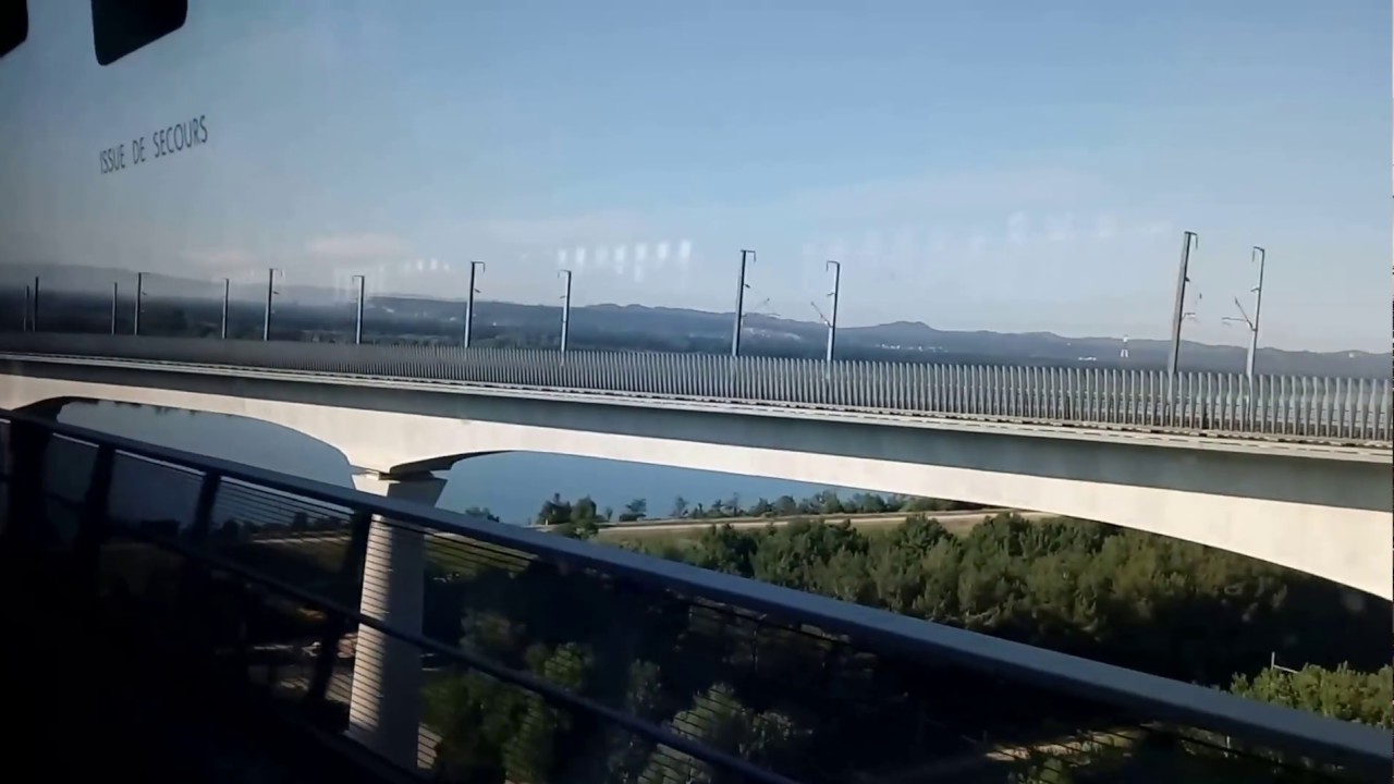 LGV M&eacute;diterran&eacute;e - Viaducs des angles