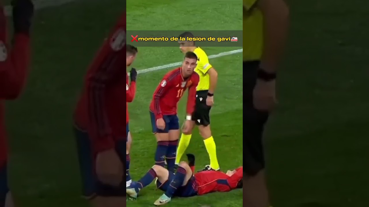 momento de la lesi&oacute;n de gavi! #gavi #espa&ntilde;a #barca #barcelona #cules