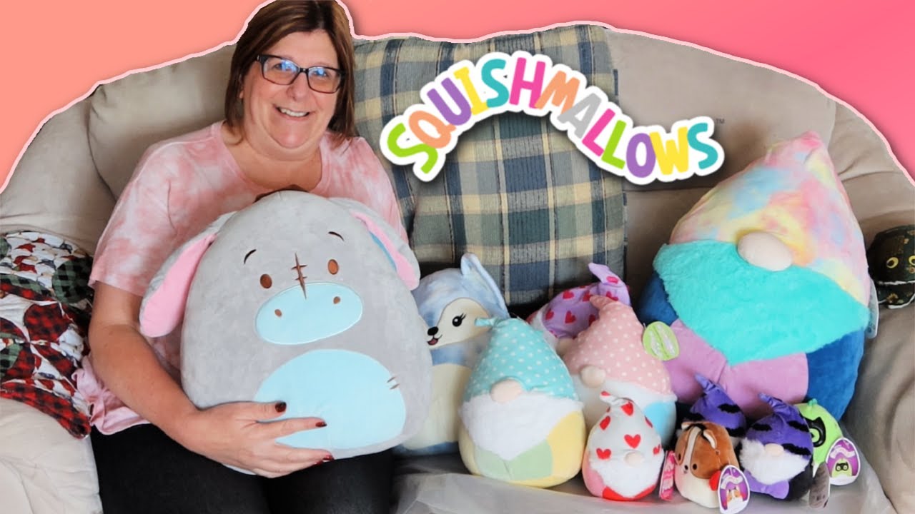My Mom's Squishmallow COLLECTION!
