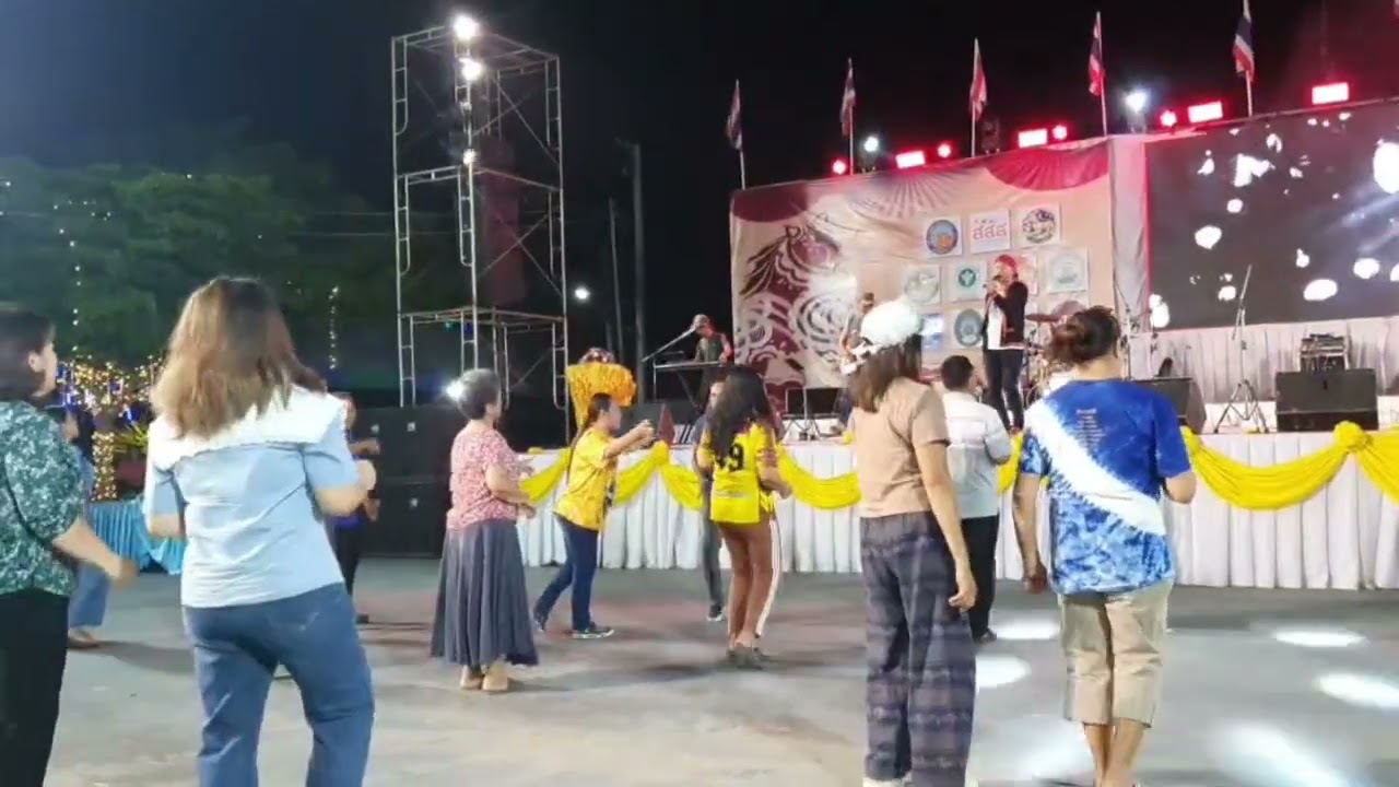 เลิศ นนท์ศิลา แสดงสด อาหารปลอดภัย 69 อุทุมพรพิสัย จ.ศรีสะเกษ