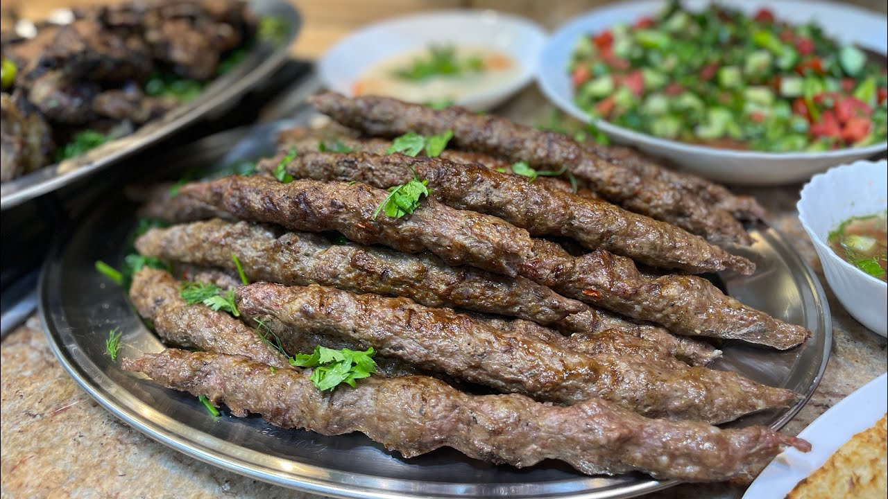 مشويات ألكبابجي وكفتة الحاتي المظبوطه  وسر التتبيله حصريا في قناة اكلك الذ مع عبير