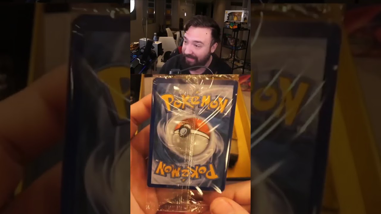 DAVID LAFARGE got a SOLID GOLD CHARIOT & GOLD PIKACHU CARD #shorts #davidlafargepokemon