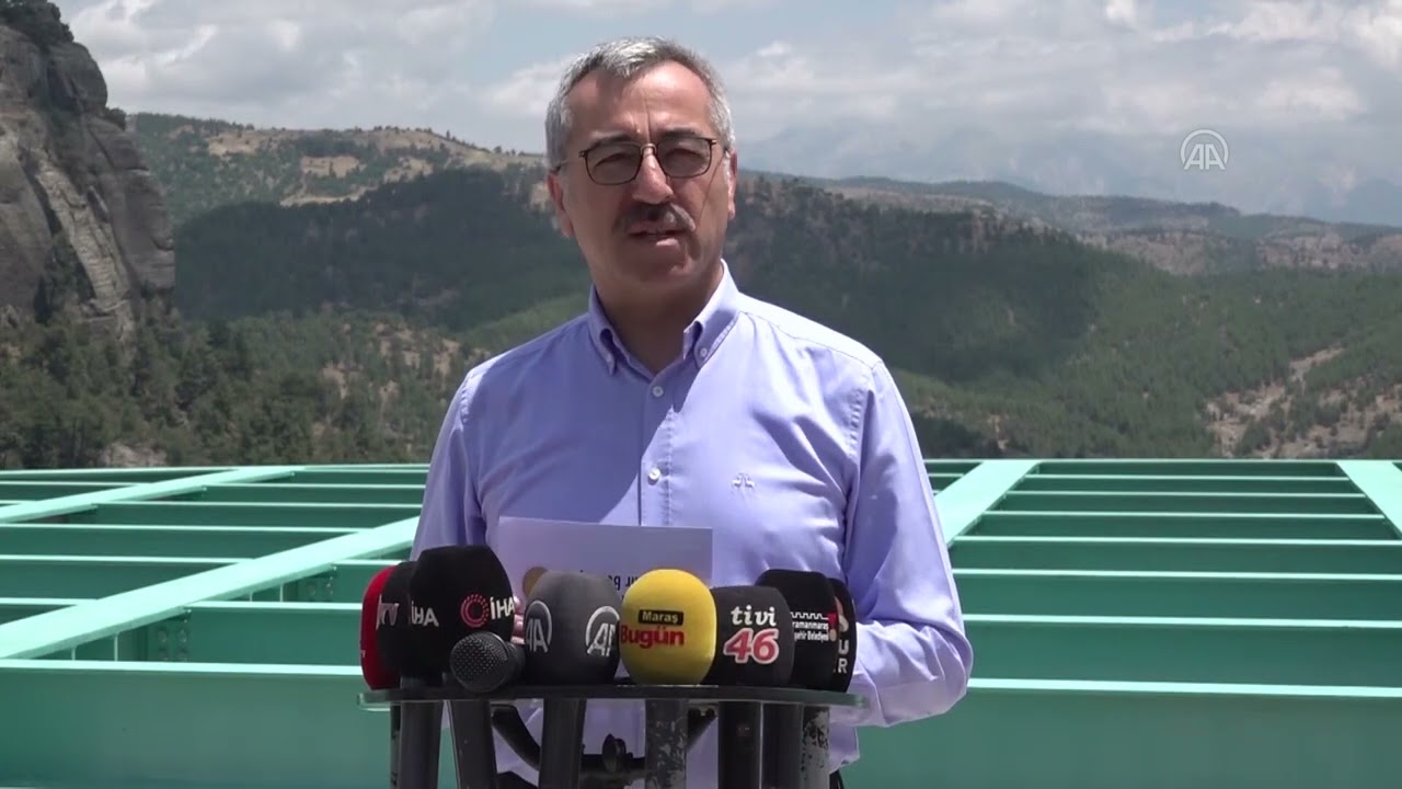 Kahramanmaraş'taki Ali Kayası'nda yapılan cam terasta sona yaklaşıldı