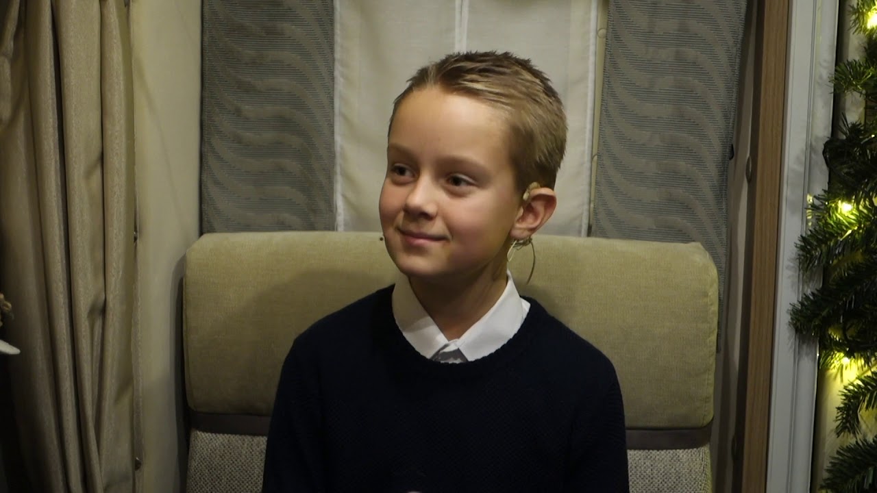 Lydb&oslash;lgen Julekalender VLOG 2020 / Ep.12 - Tobias Severinsen_Himmel p&aring; jord (cover)