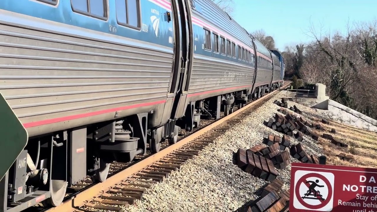 Amtrak P096 With alc 42 charger in Fredericksburg Va