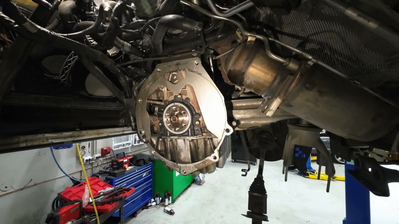 Volkswagen transporter duel mass flywheel replacement