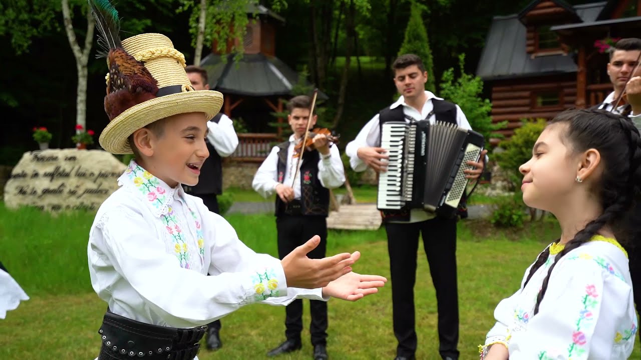 Razvan Cizmar si Rebeca Serban - Mândruță de dorul tău
